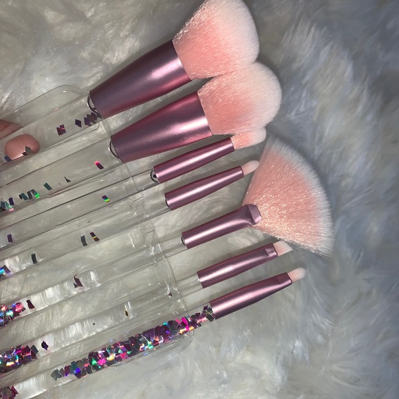 Makeup brushes - Picture 5 of 7